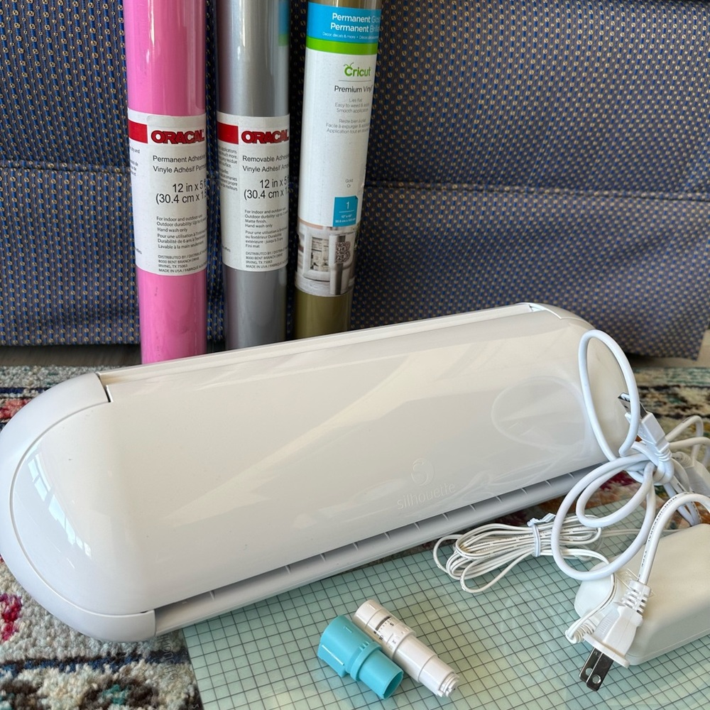 Silhouette Portrait 3. Never used. Open box.